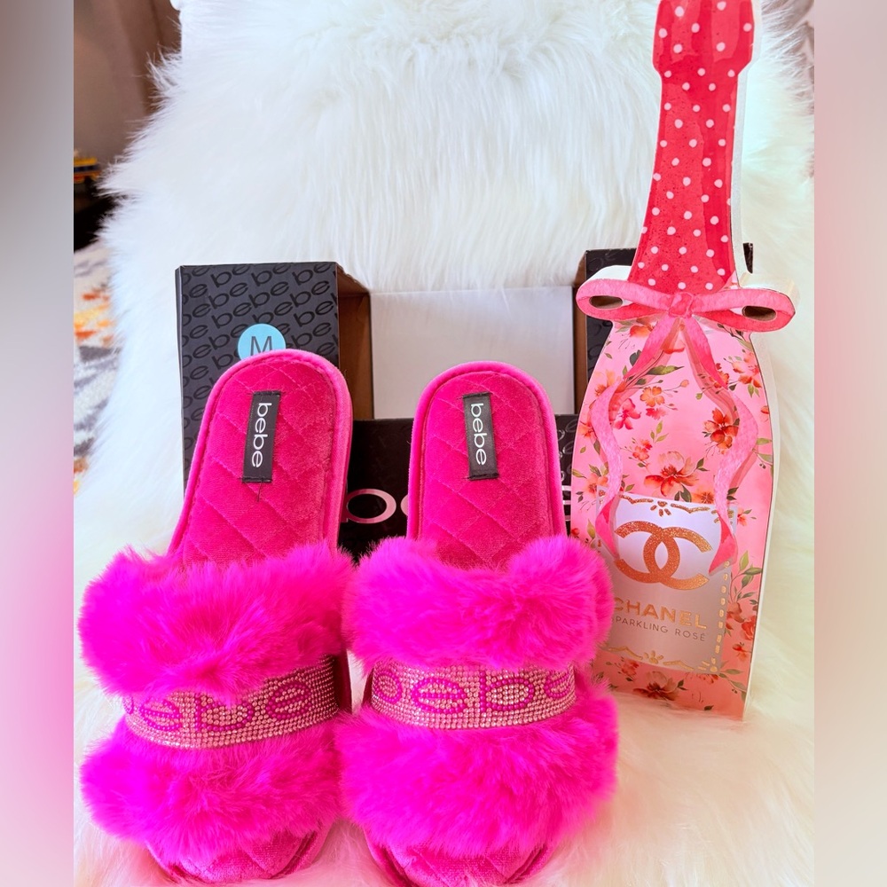 🩷🩷BEBEMemory Foam faux fur Slippers🩷🩷